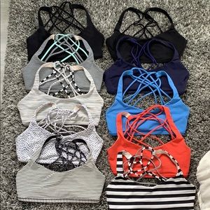 Lululemon free to be wild bras size 6 EUC